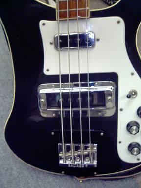 rickenbacker-thumb